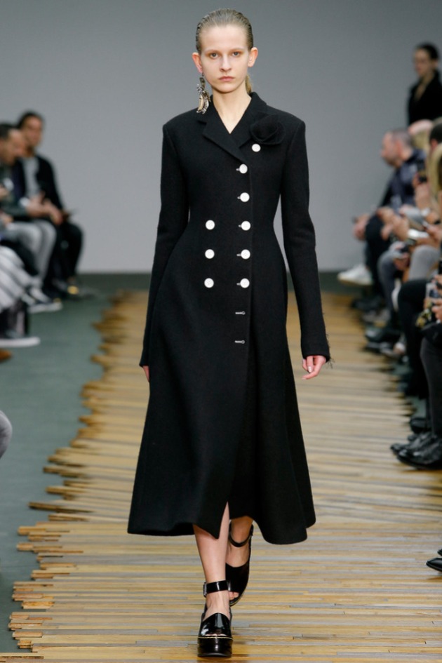 Celine - Another fitted trench coat. Head over heels in love with this.